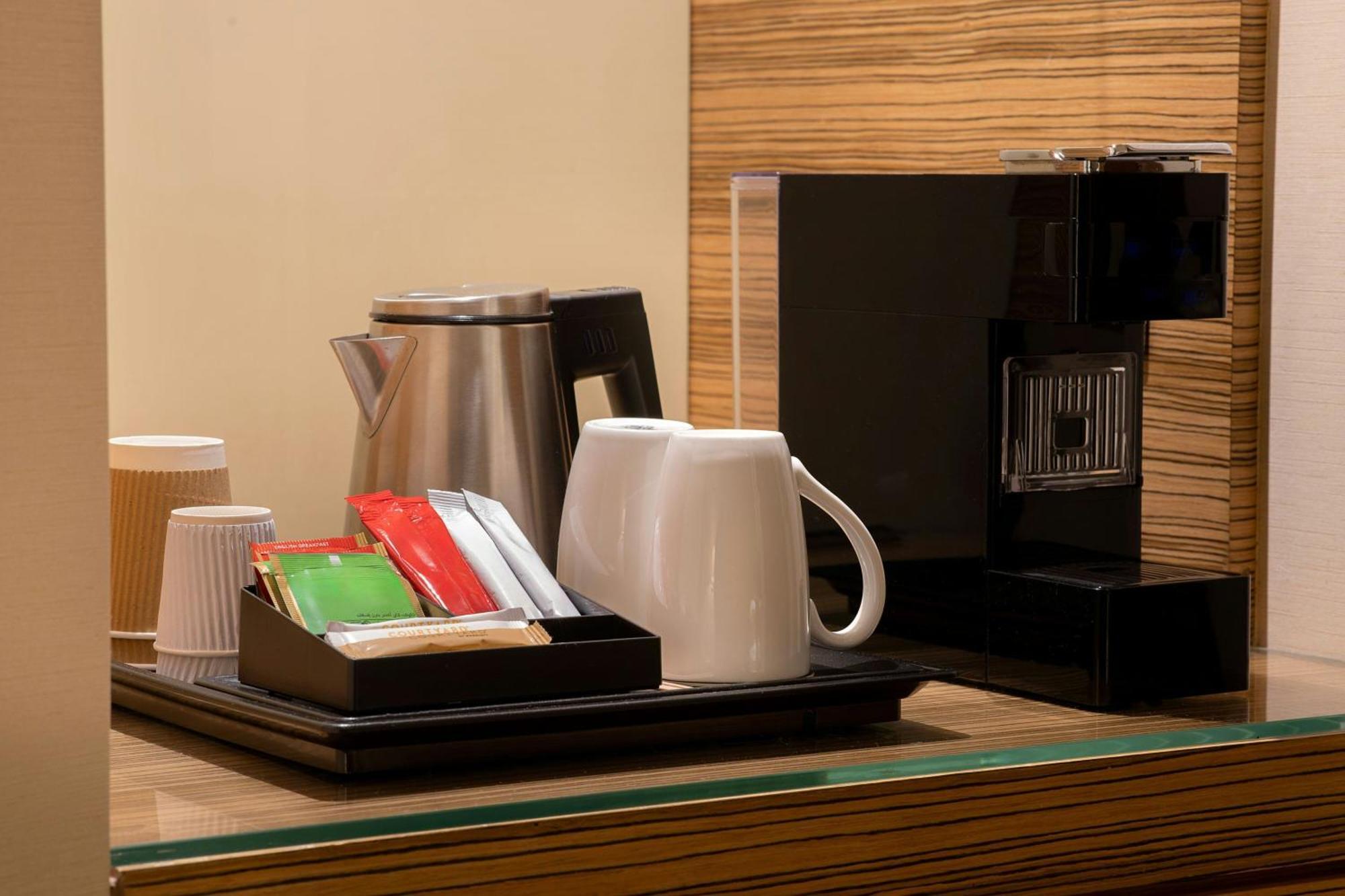 Hotel Courtyard By Marriott World Trade Center, Abu Dhabi